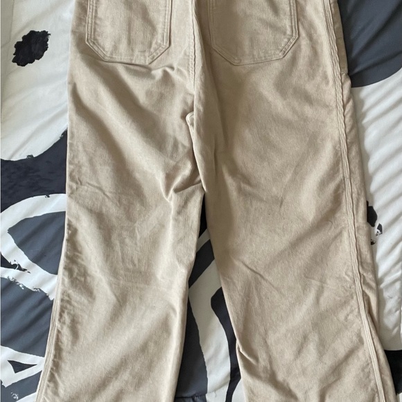 Patagonia women’s Corduroy Pants in Tan - Picture 5 of 6